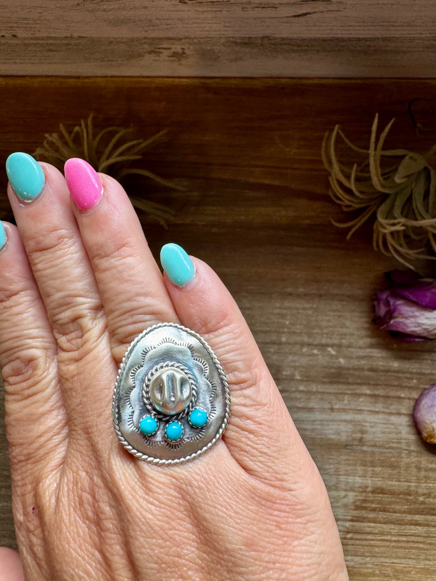 Cowboy Hat Ring with Kingman Turquoise – Triple Stone – Size 7.5 – Sterling Silver