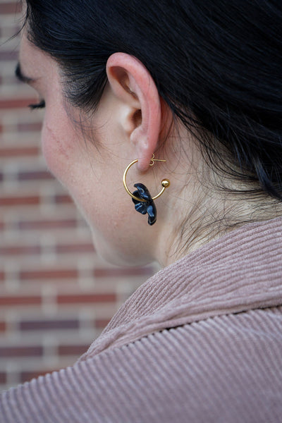 Magnolia Hoops - Black
