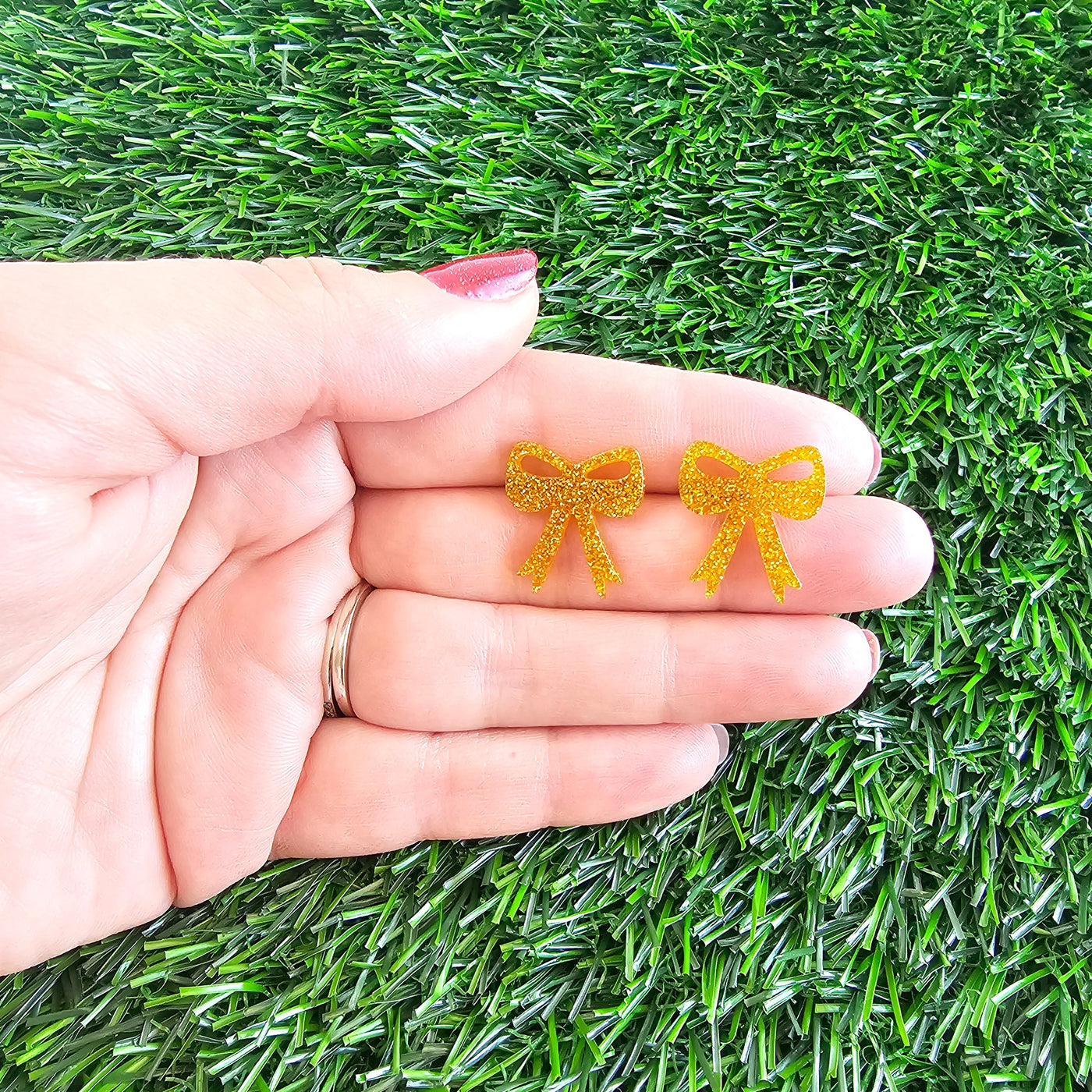Bow Studs - Yellow Gold Glitter