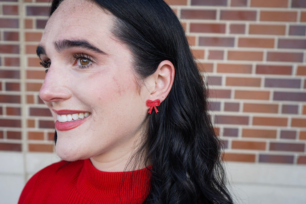 Bow Studs - Red Shimmer