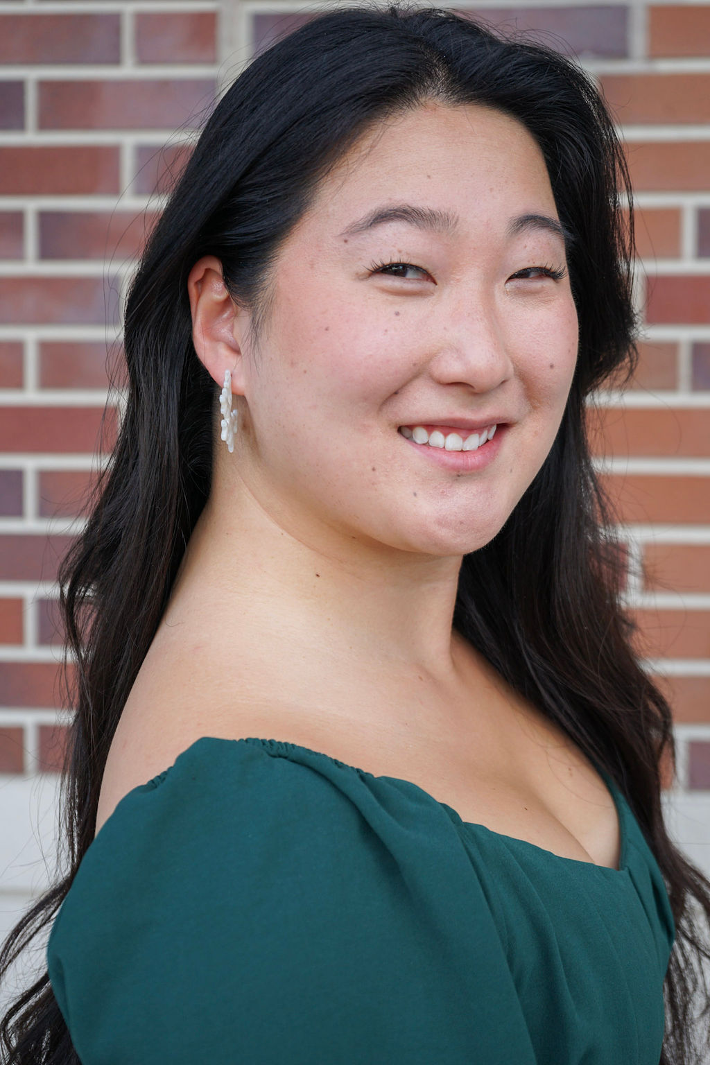 Snowflake Hoops - Cream