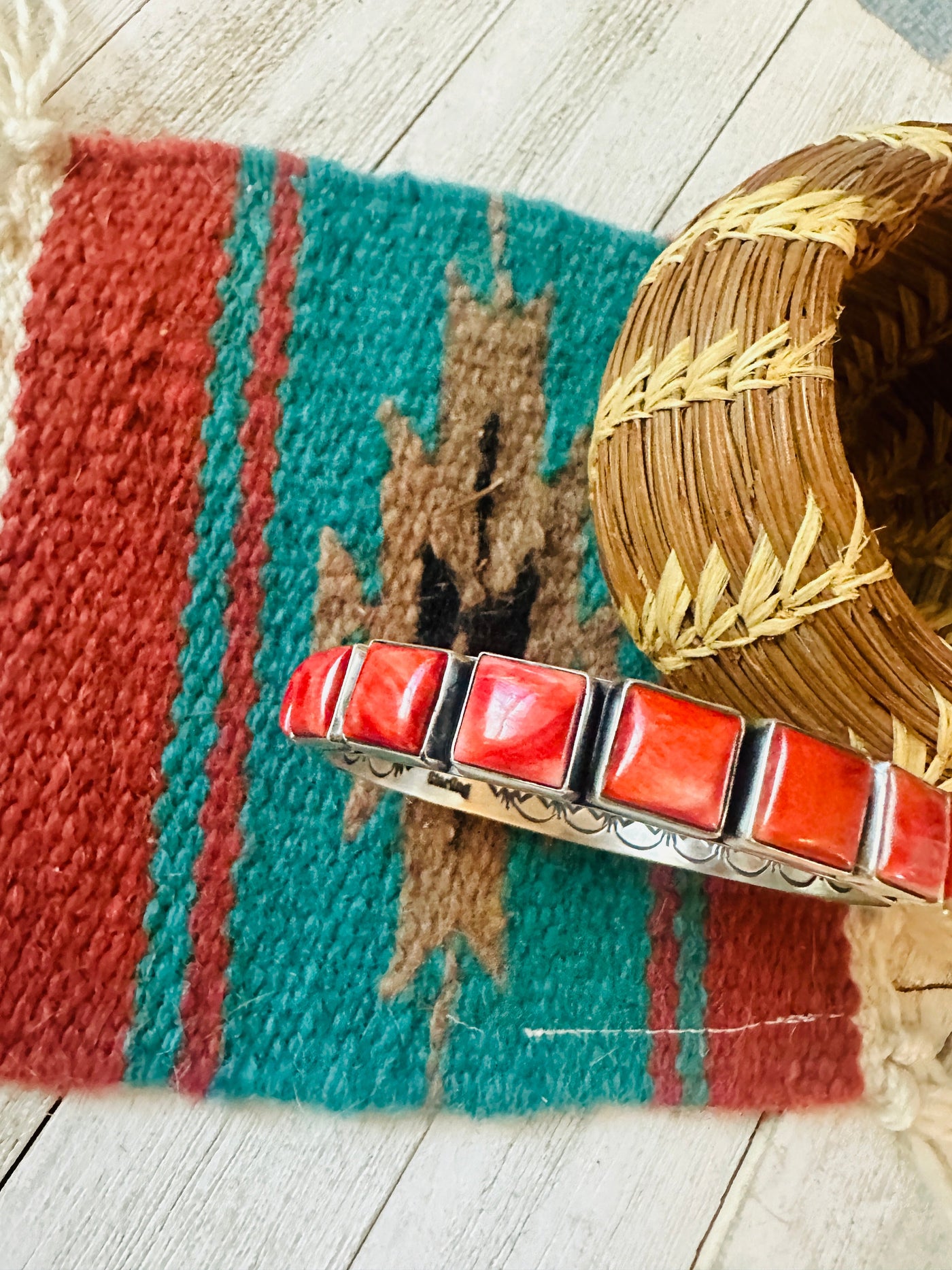 Handcrafted Spiny Oyster & Sterling Silver Bangle Bracelet Signed Leroy James