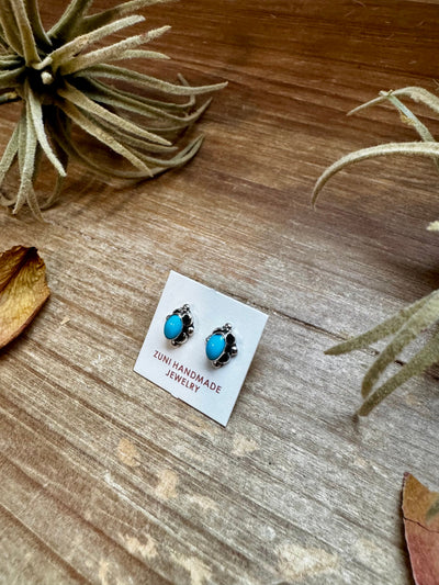 Zuni Mini Stud Earrings – Kingman Turquoise & Sterling Silver