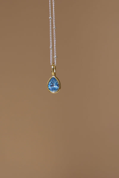 AQUA TEARDROP NECKLACE