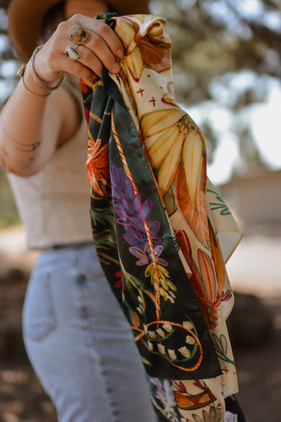 Large 100% Mulberry Silk 35x35: Lucky Wildflowers Cowgirl Western Scarf Wild Rag
