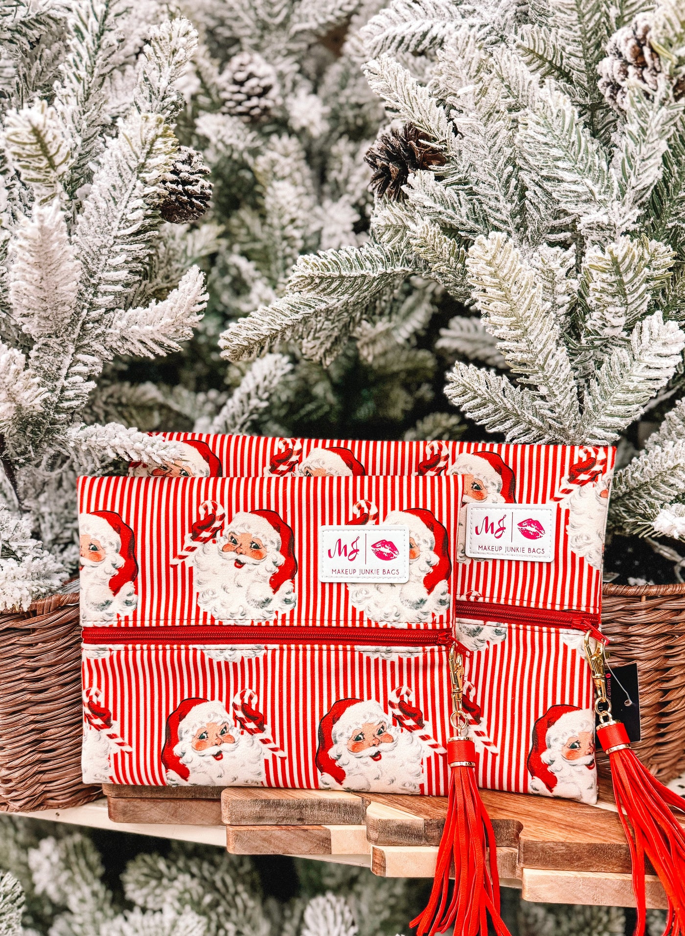 Holly Jolly - Limited Edition