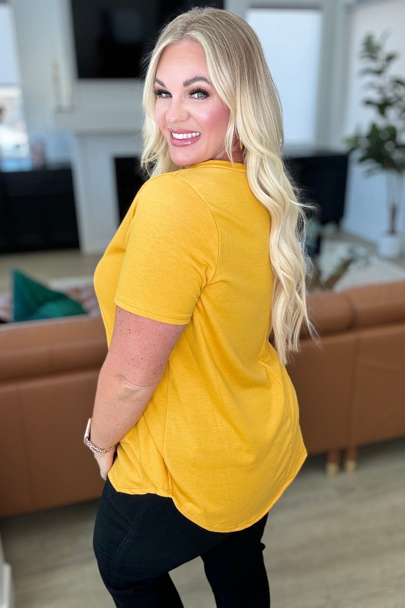 Heart and Soul V-Neck Top in Mustard