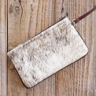 Wristlet No. 583