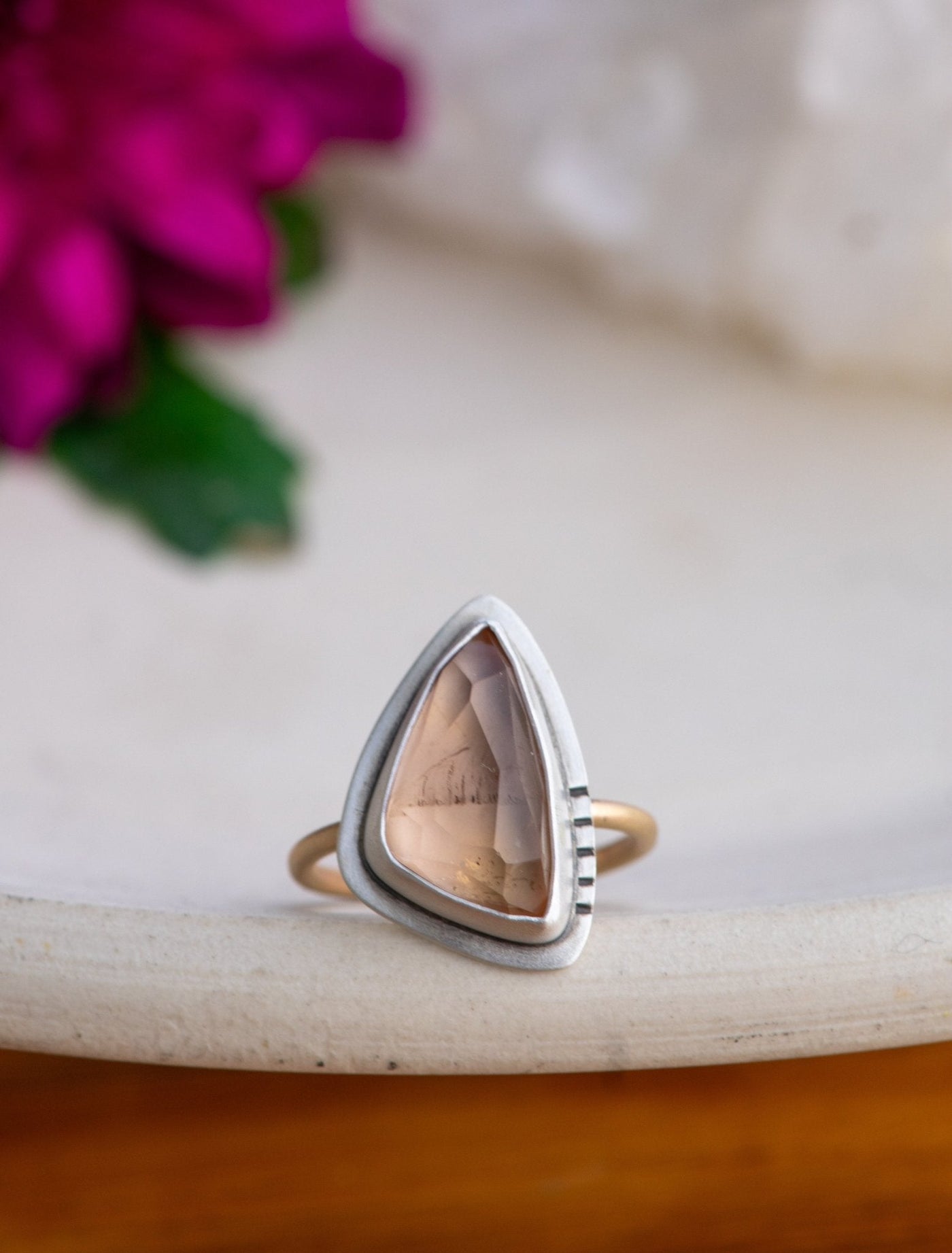 ALIVE TOPAZ RING