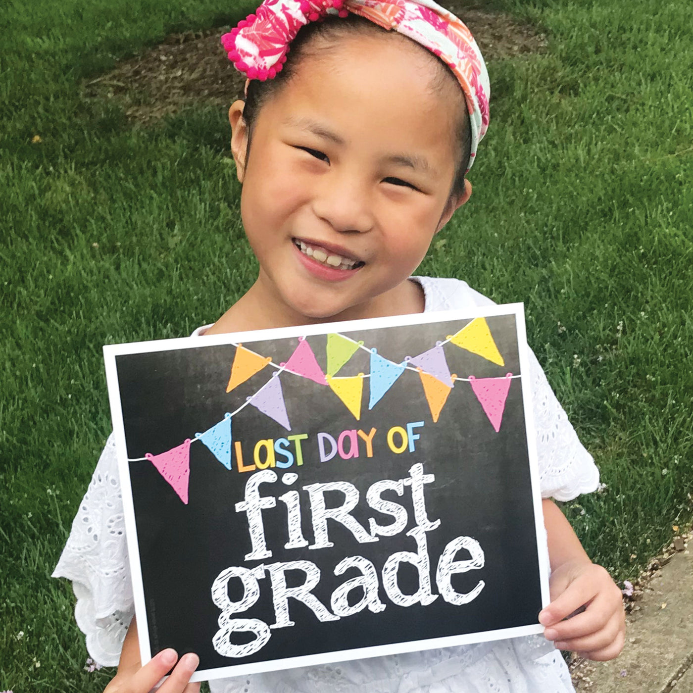 First & Last Day of School Signs + BONUS App Membership | Photo Prop Deck | 17 Grades | (4) Styles
