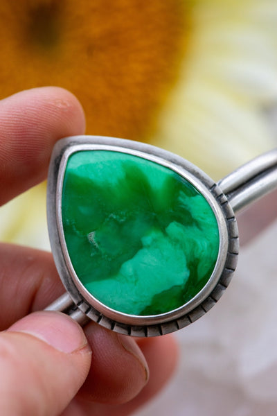 CENOTE VARISCITE CUFF