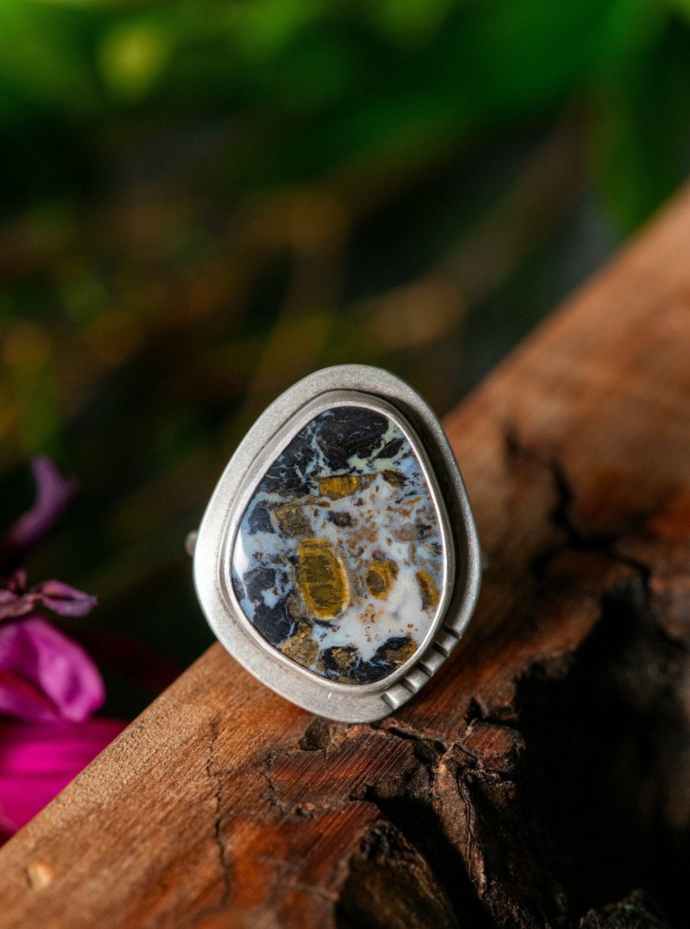 CHARRED TIMBER OLD WOOD RING