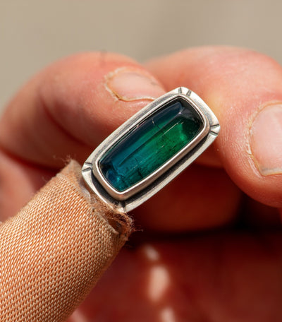 COLOR CHANGER TEAL GREEN TOURMALINE RING