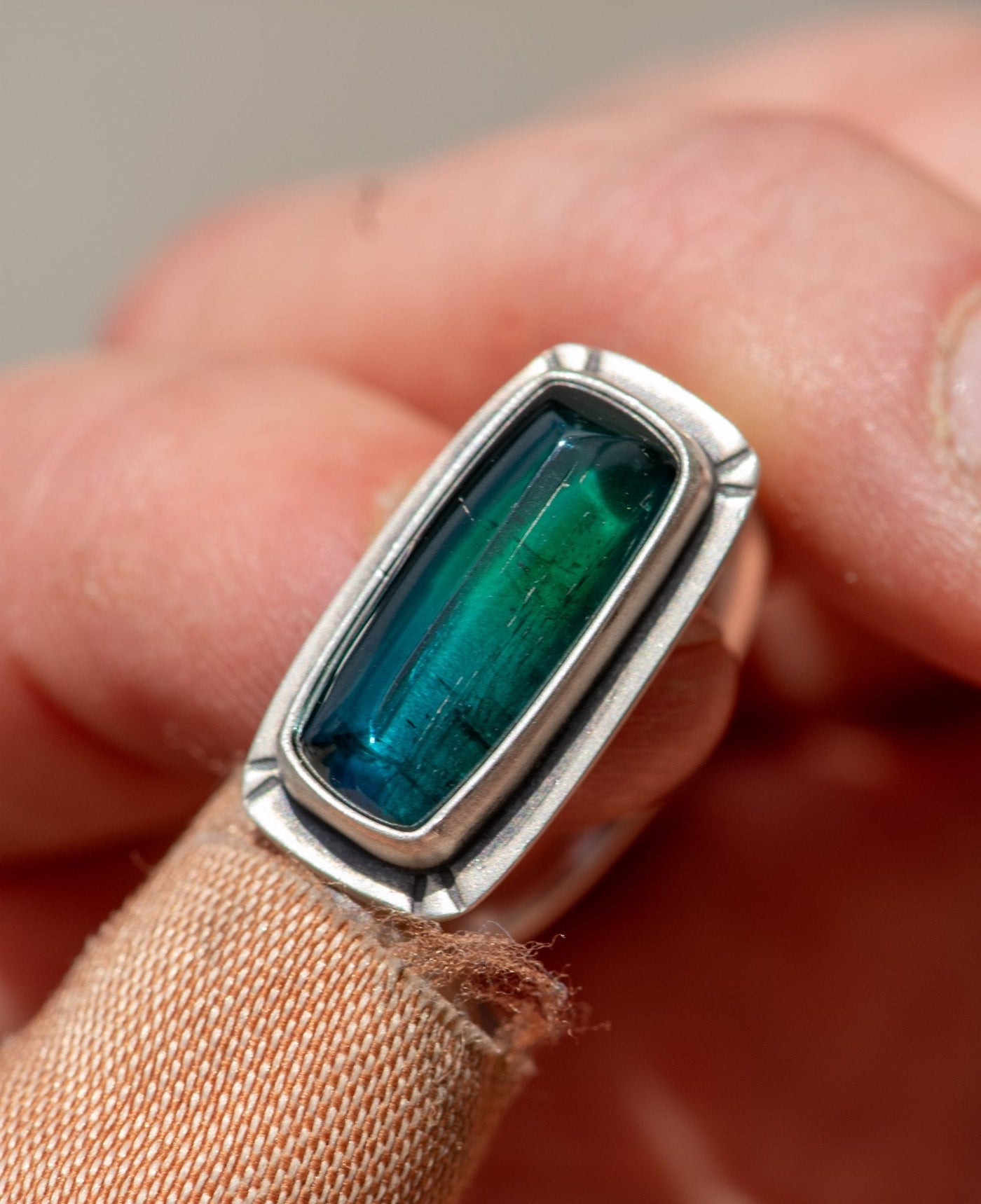 COLOR CHANGER TEAL GREEN TOURMALINE RING