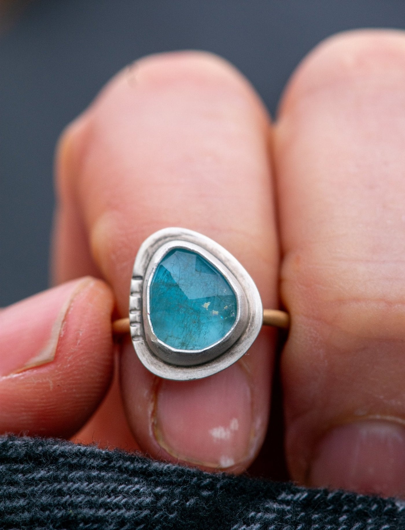 COLOR SHIFTER AQUAMARINE RING