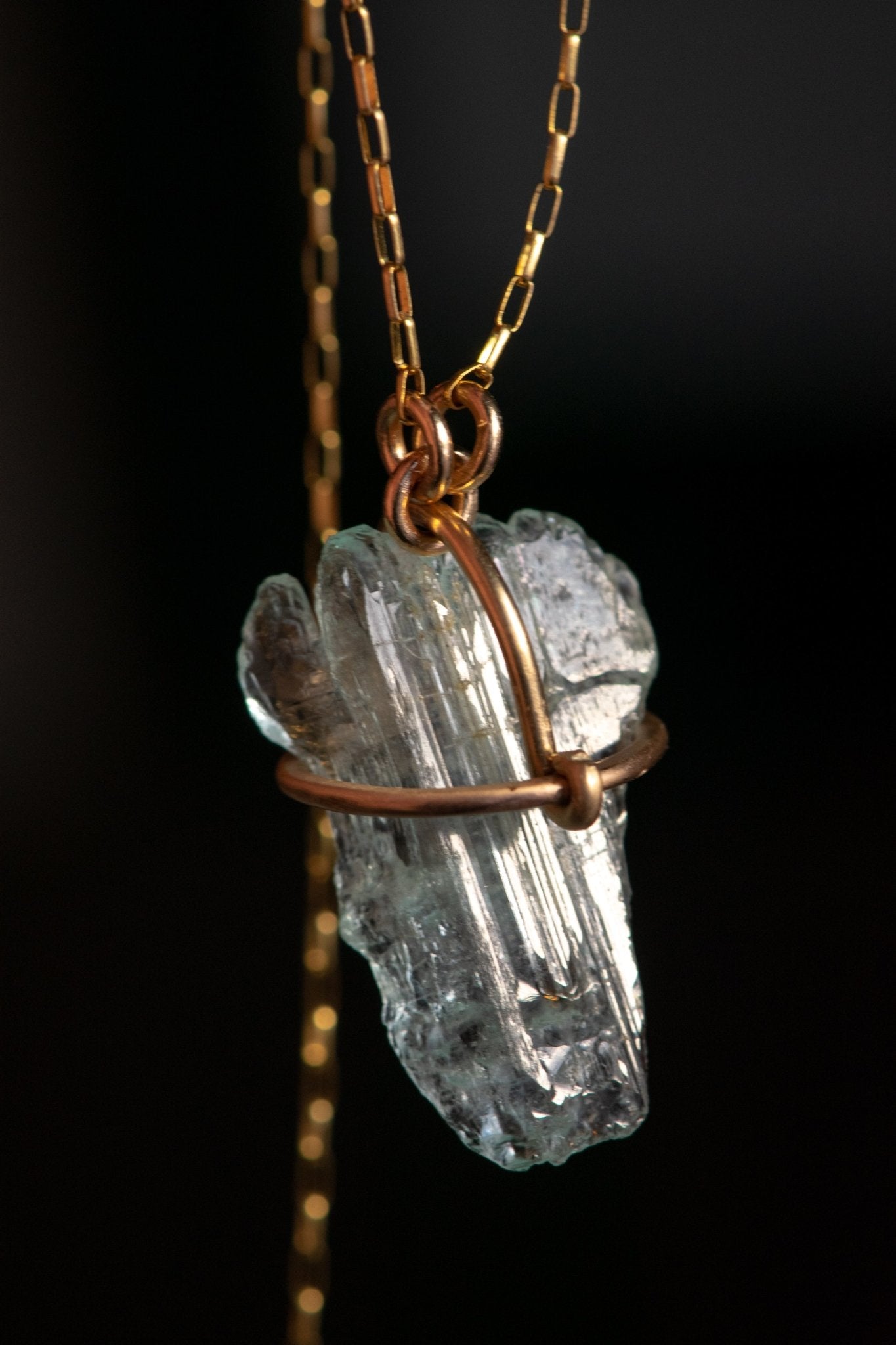 DAGGER AQUAMARINE NECKLACE