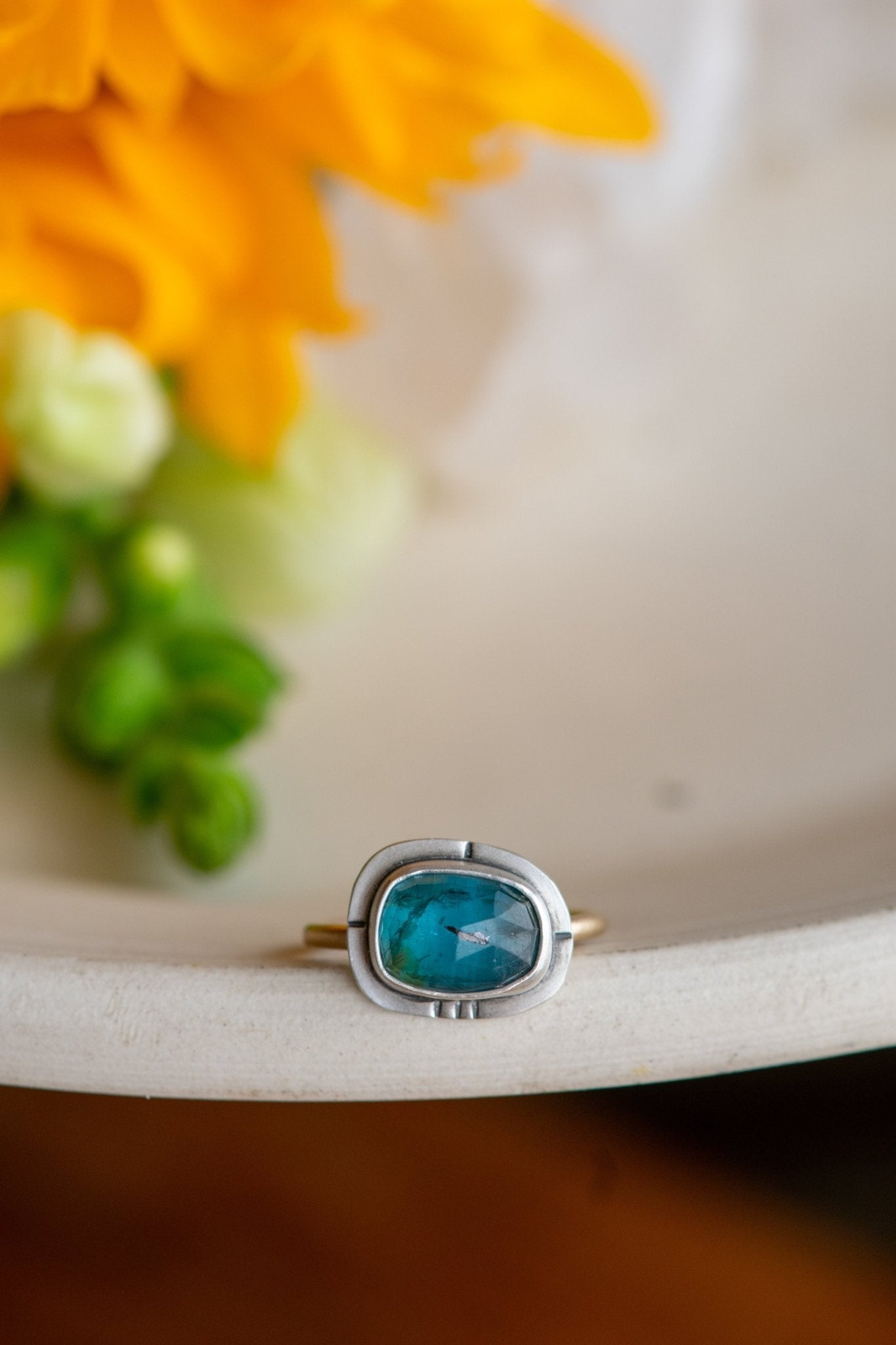 DEEP AQUAMARINE RING