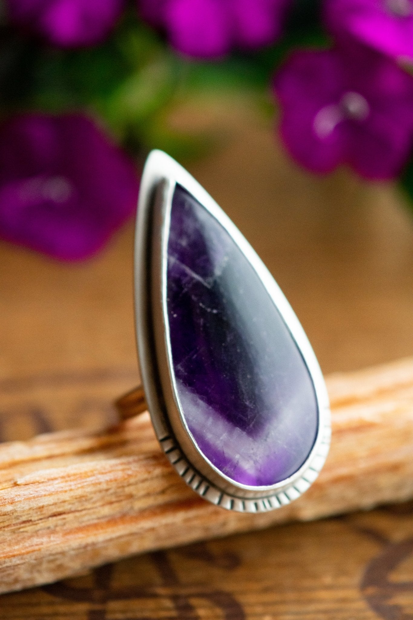 DIVINATION CHEVRON AMETHYST RING
