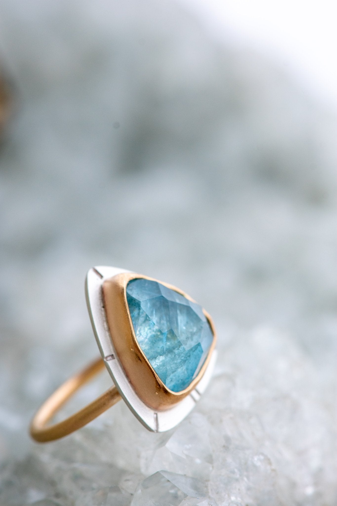 ETERNAL AQUAMARINE RING