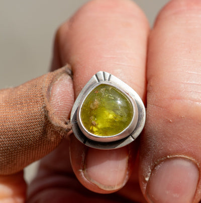 GIMME GROSSULAR GREEN GARNET RING