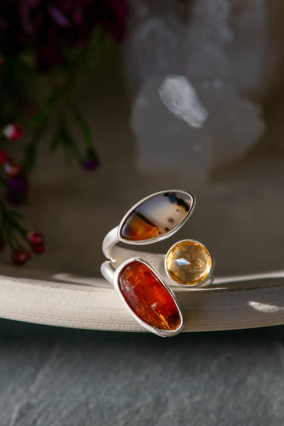 GLOWING EMBERS SPELLCASTER