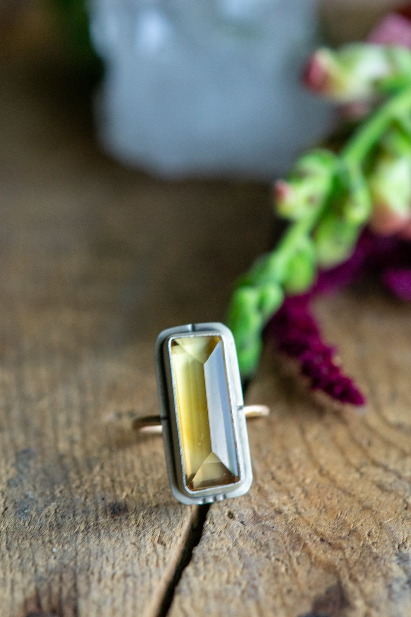 SUNNY CITRINE SILVER RING