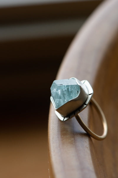 GRAND AQUAMARINE RING