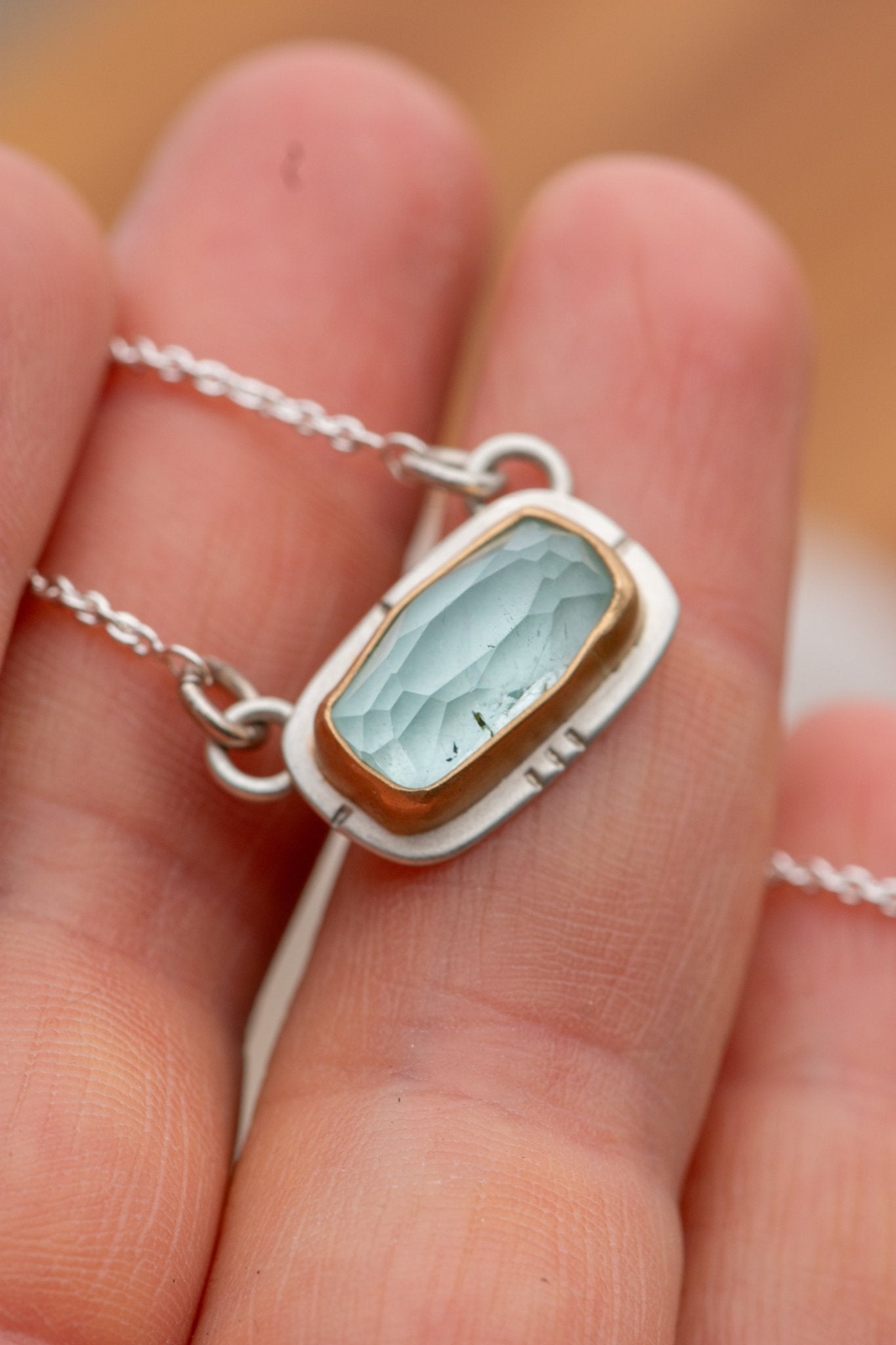 POOLSIDE AQUAMARINE NECKLACES