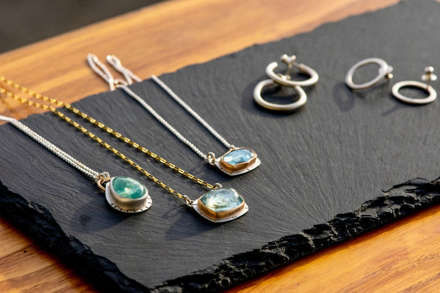 RAINBOW BRIGHT AQUAMARINE NECKLACE