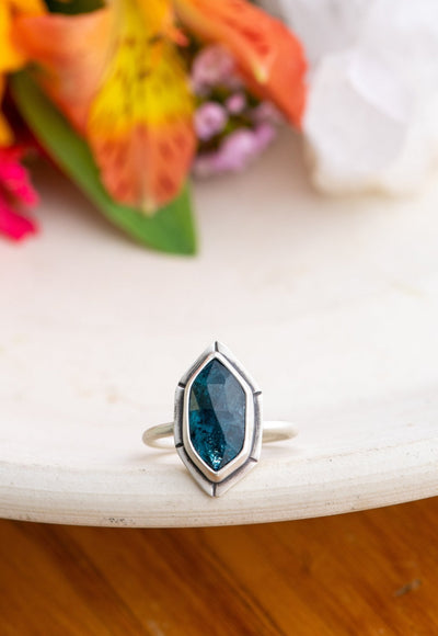 REGAL KYANITE RING