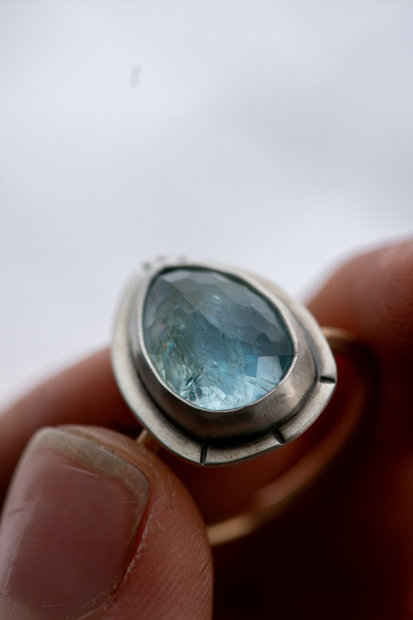 RIPPLE AQUAMARINE RING