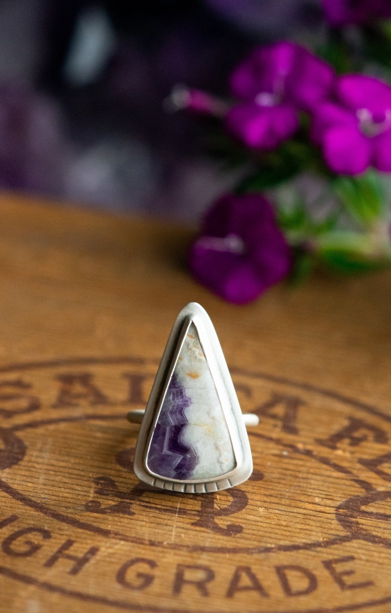 STRATA AMETHYST RING
