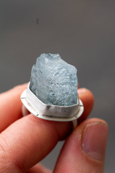 THE ICEBERG WILDCARD AQUAMARINE RING