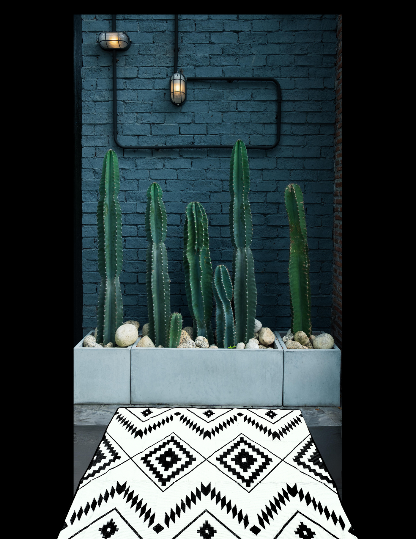 Black + Ivory - 6ft x 9ft - RANCH RUGS  -THE DAVIS -