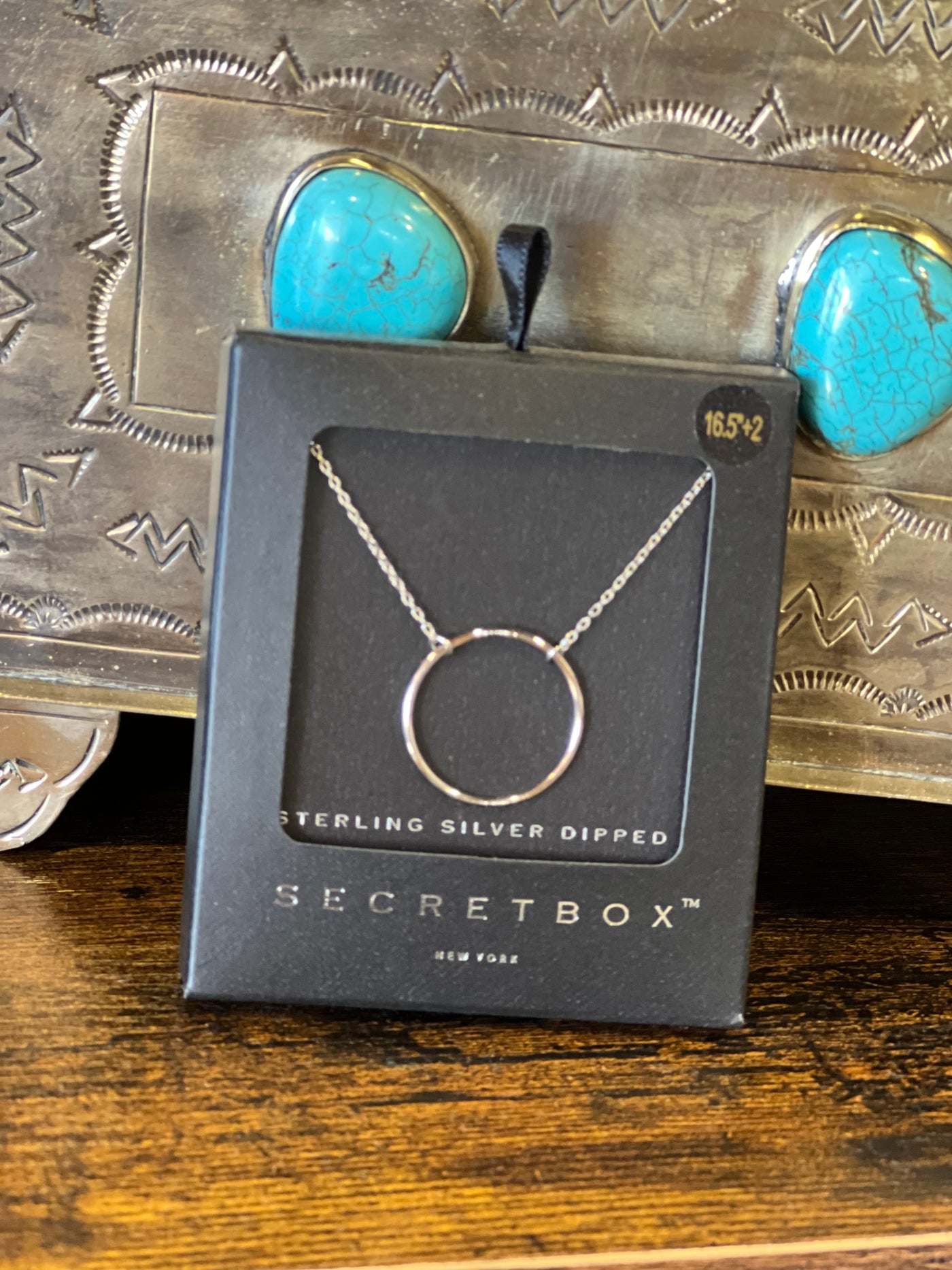 Secret box silver circle - Brazen Ranch